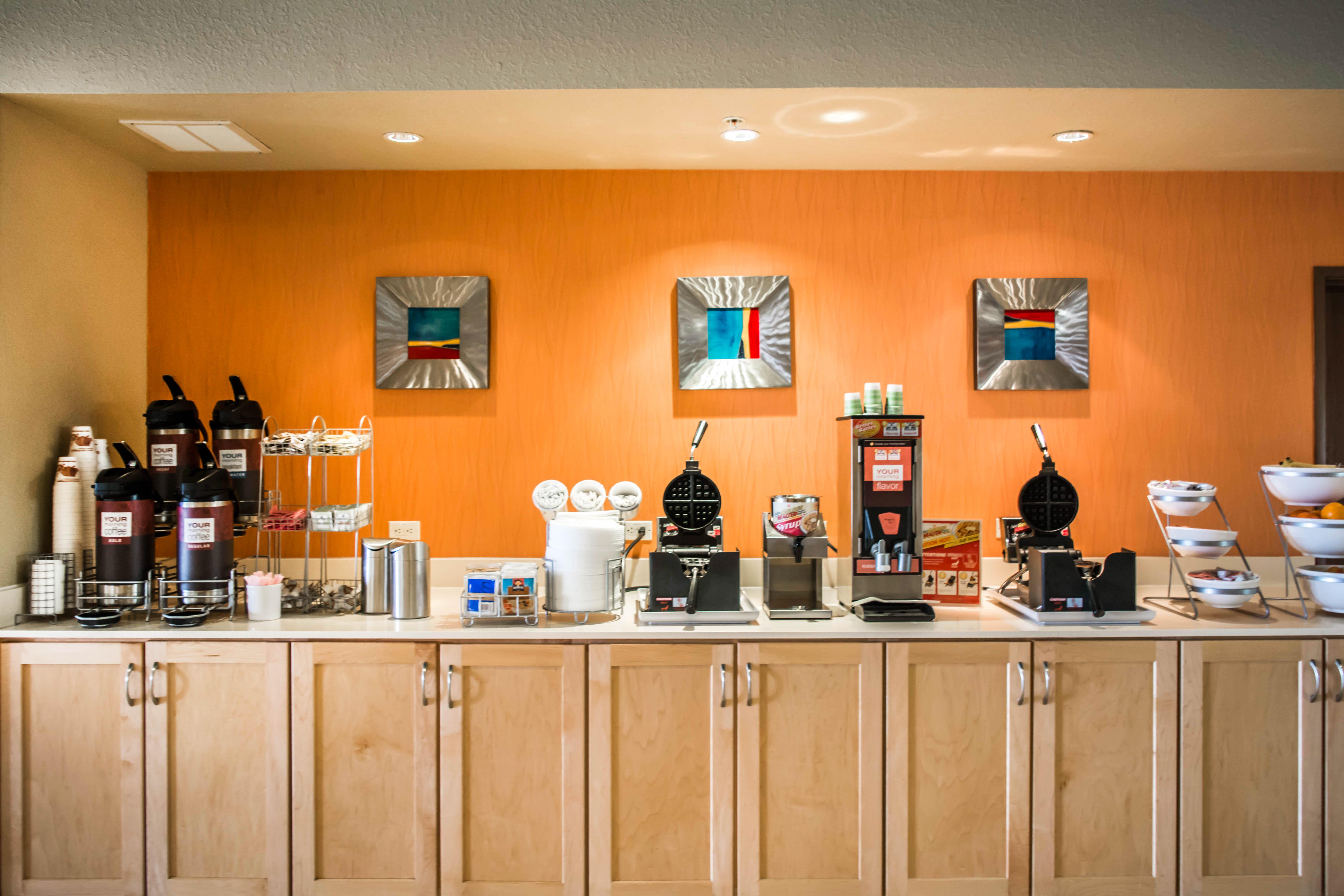 Mango Hampton Inn By Hilton Tampa Fairgrounds Casino מראה חיצוני תמונה